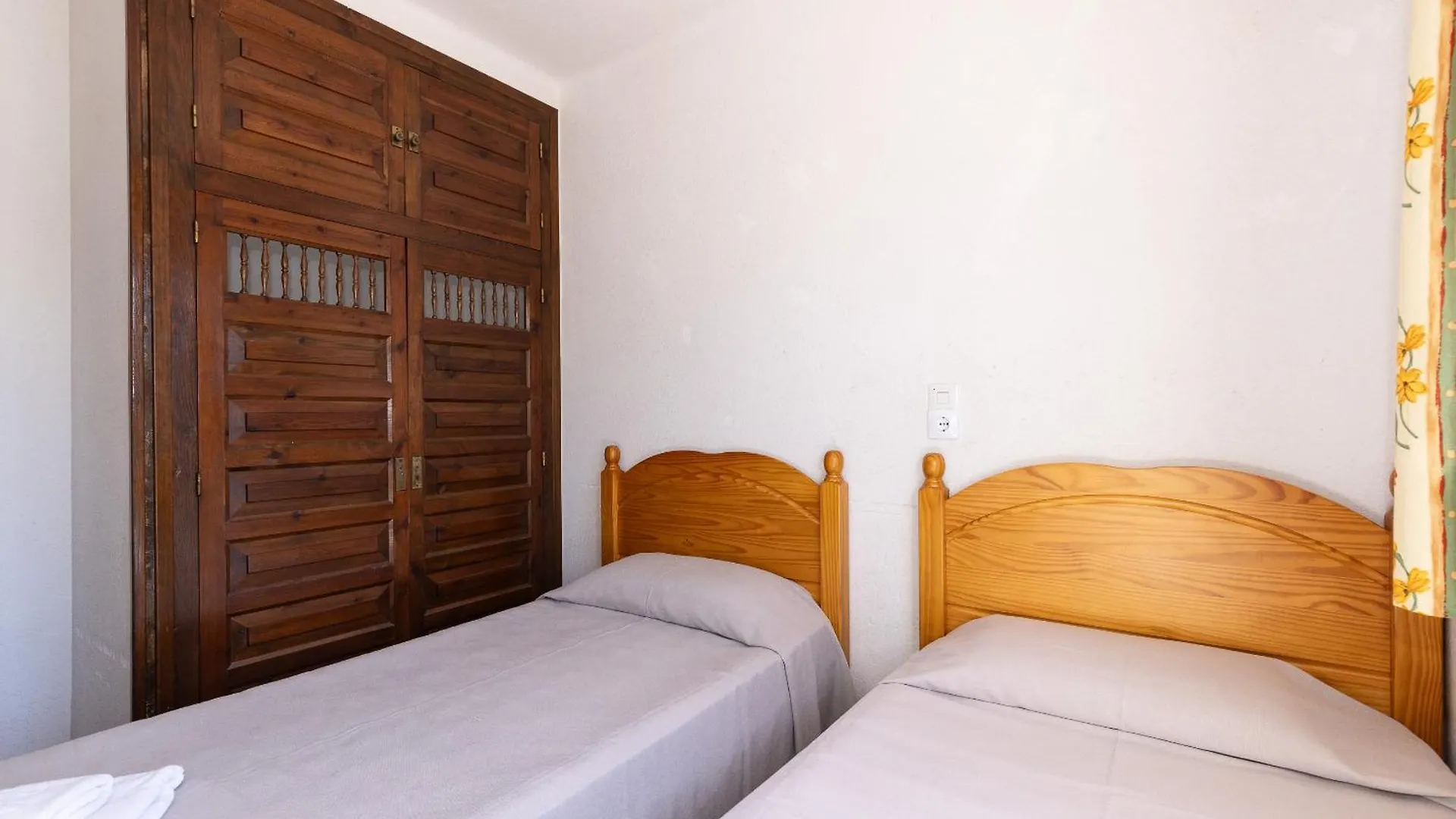 Rentalmar Los Angeles Miami Playa Apartment